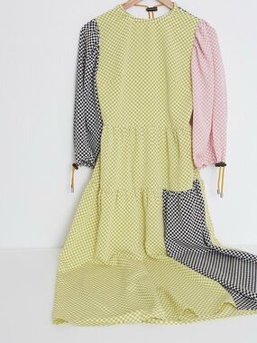 Nwot Kkco hus dress sz S